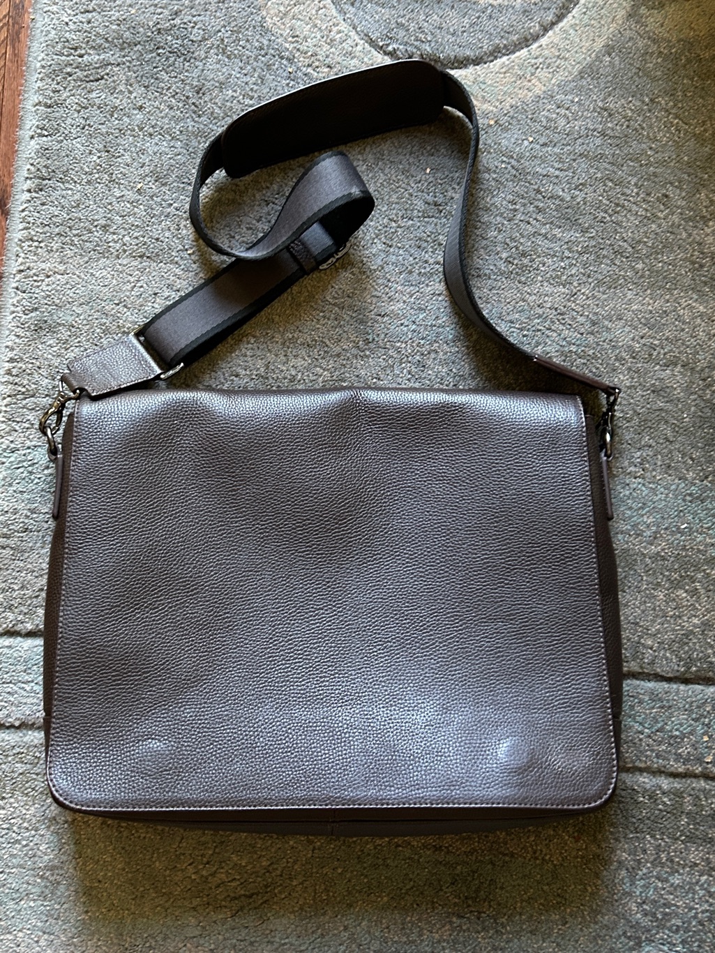 Mark & Graham Brown Leather Messenger Briefcase Bag